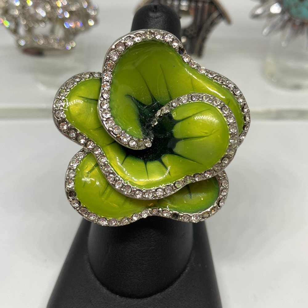 Four Fashion Jewelry Lucky Brand rings gently used - Picture 10 of 12